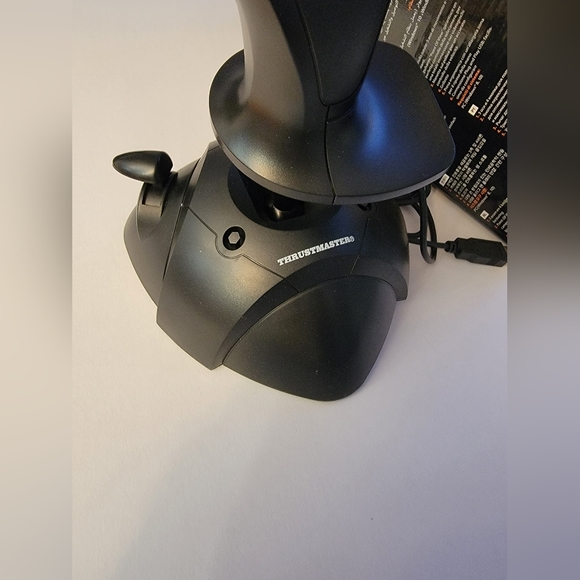 Thrustmaster USB Joystick for PC, VR 2960623 - Picture 10 of 11